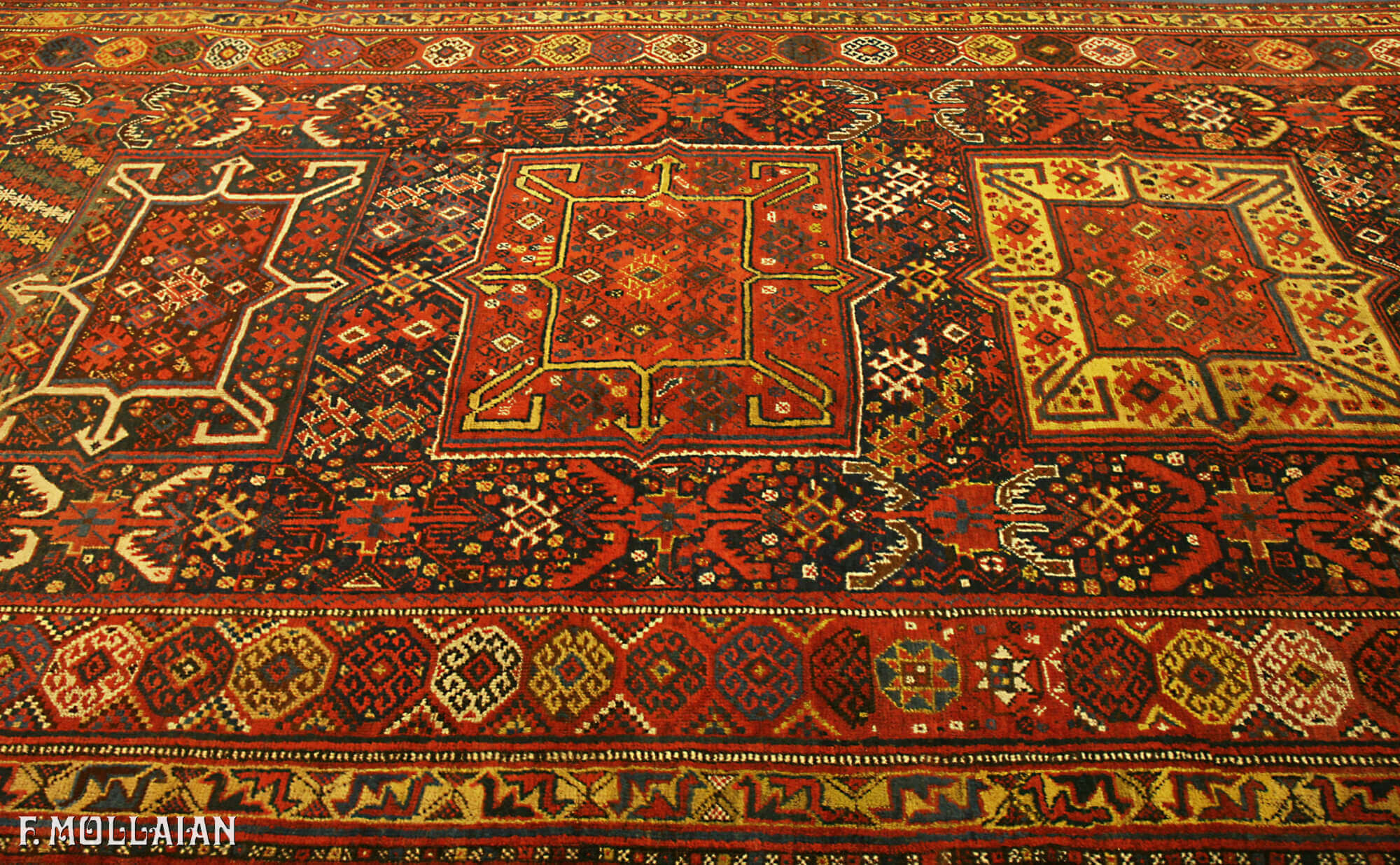 Antique Persian Khamse Carpet n°:70115487